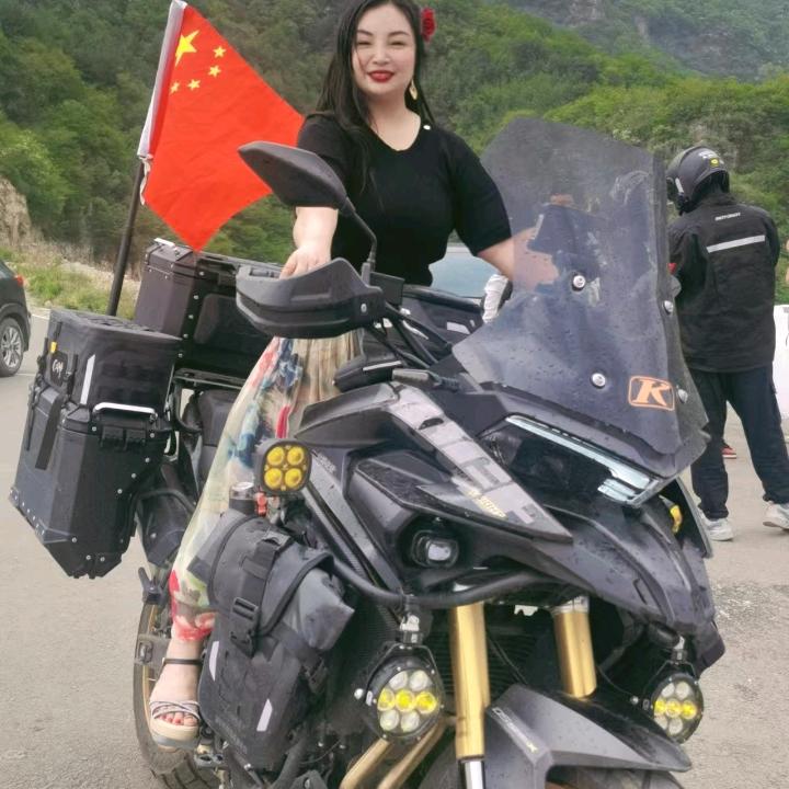 菜妮儿
