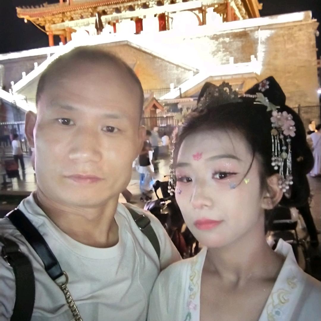 宸运五金销售店