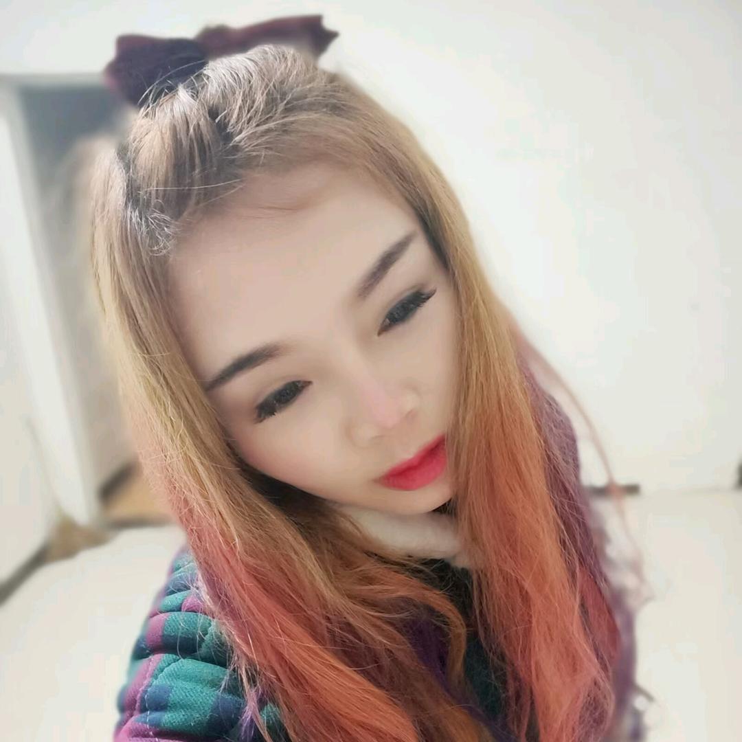 小苗姜小柒专业头疗头皮养发。