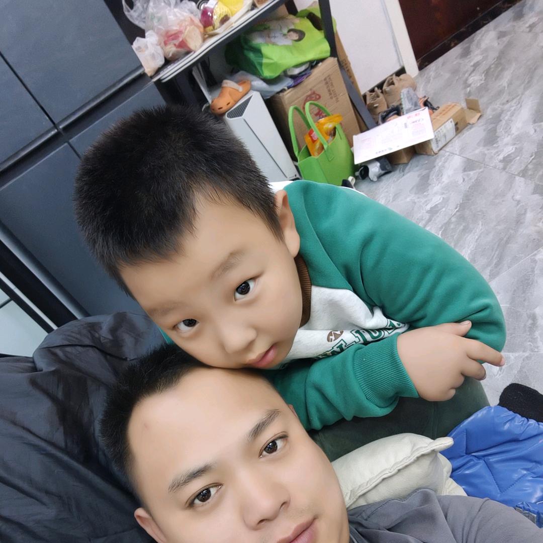 李超
