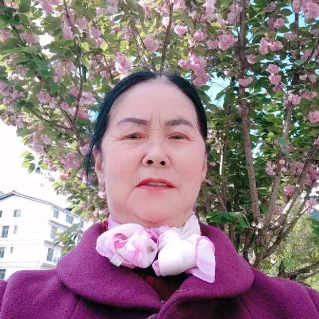 莲珍姐晚上9点10分开播