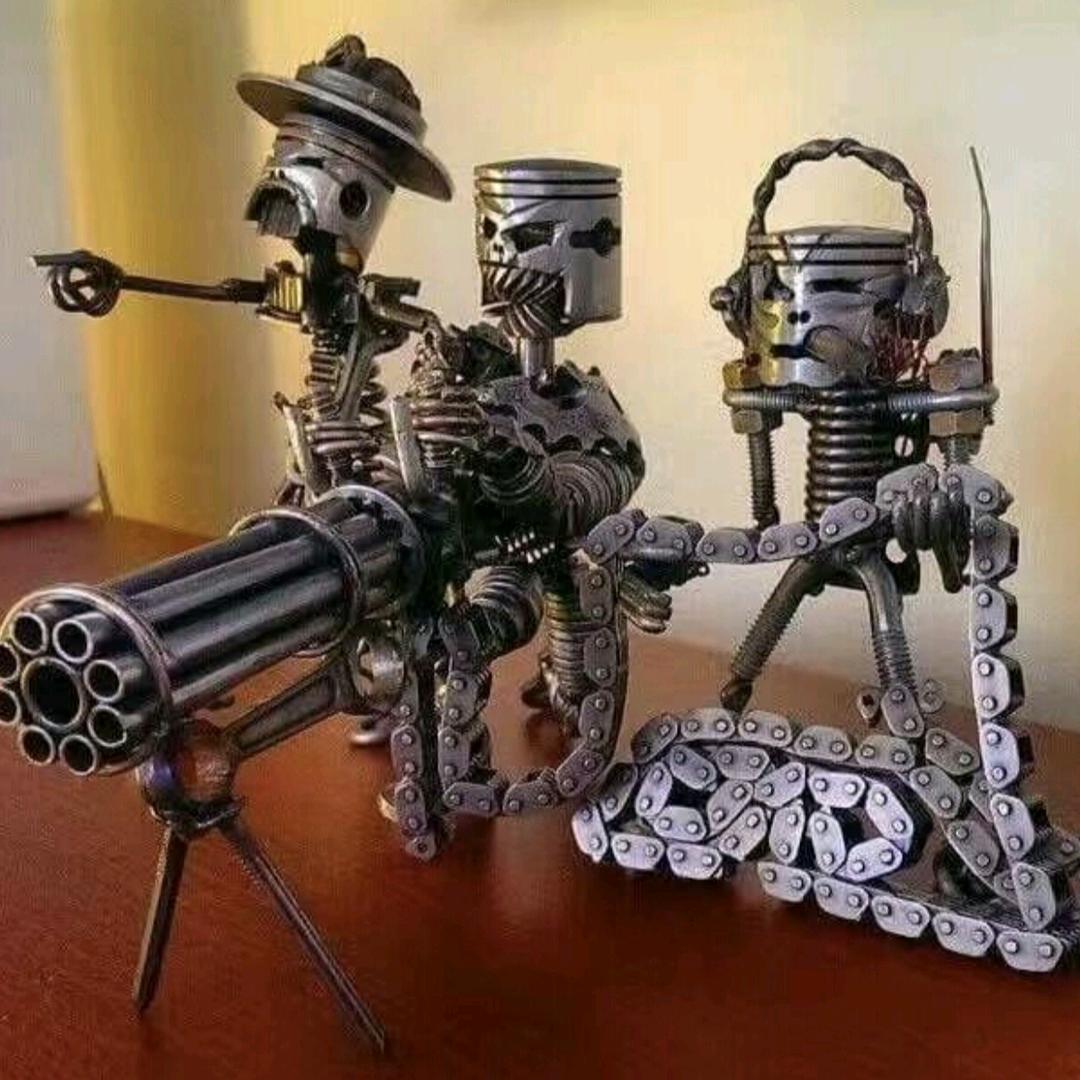 MC Parts-Tom