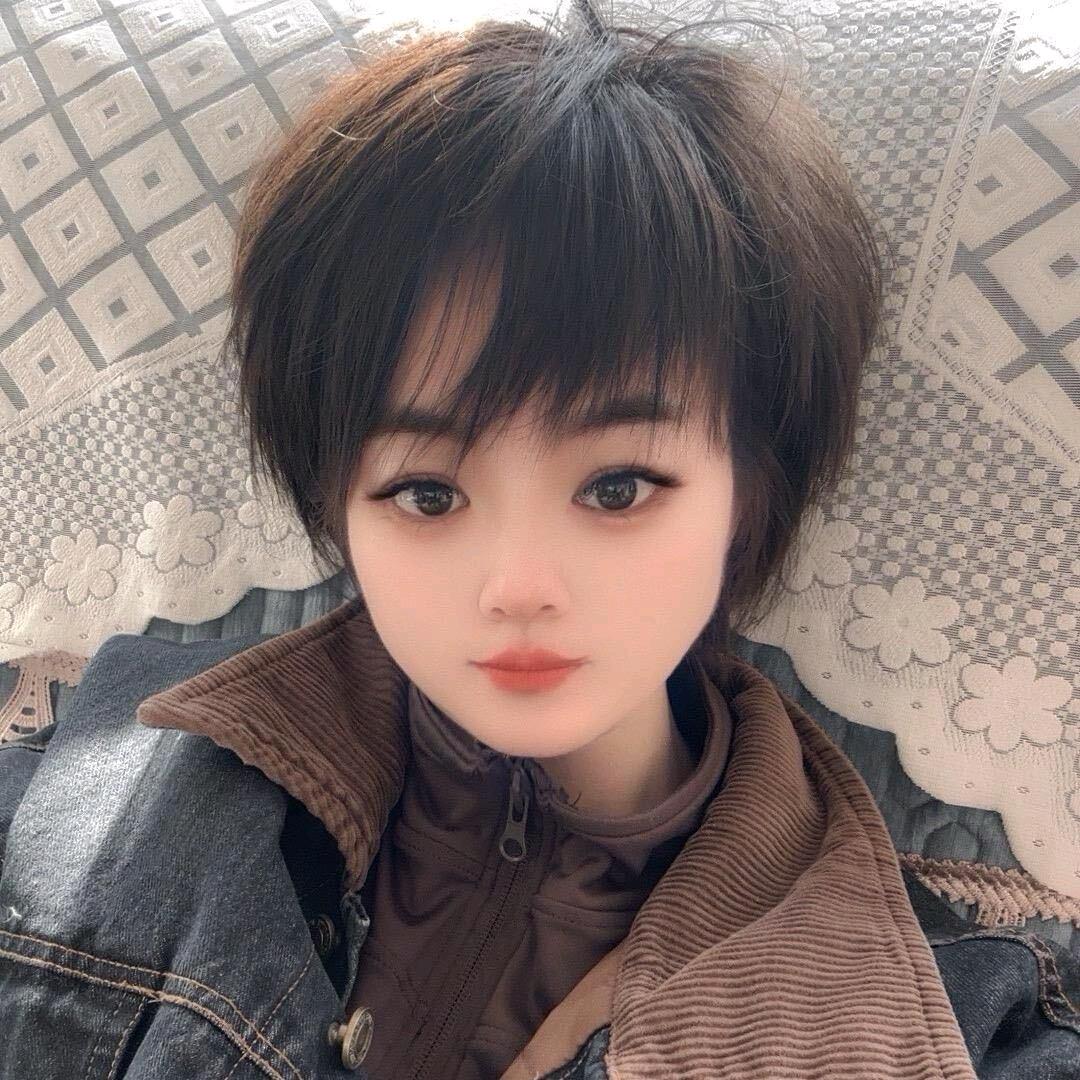 俏俏服装加工。