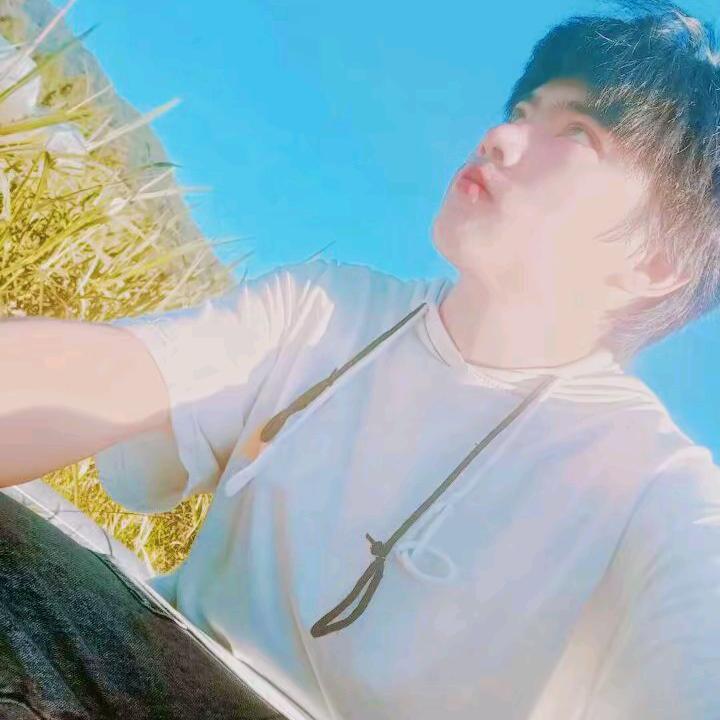明鹏蚂蚱养殖有限公司