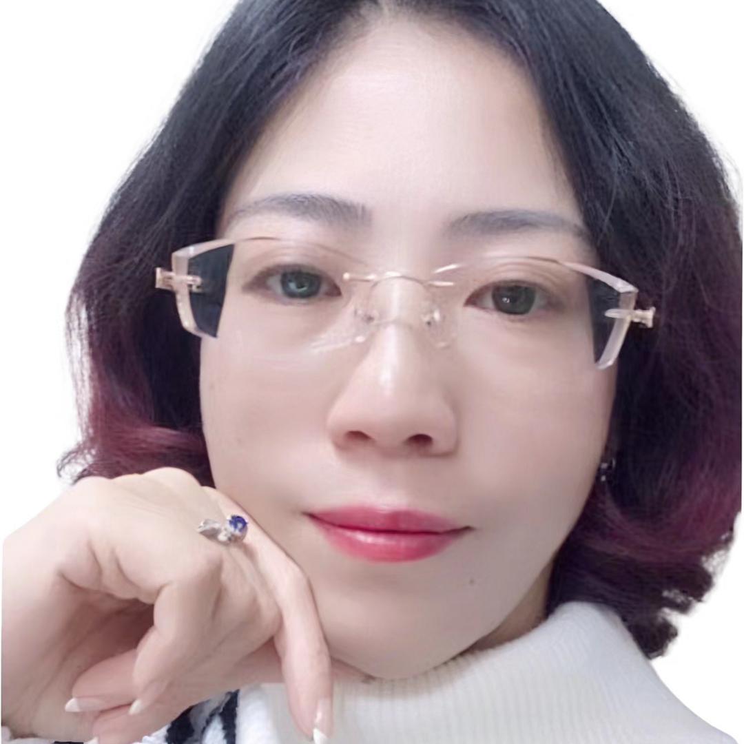 小霞