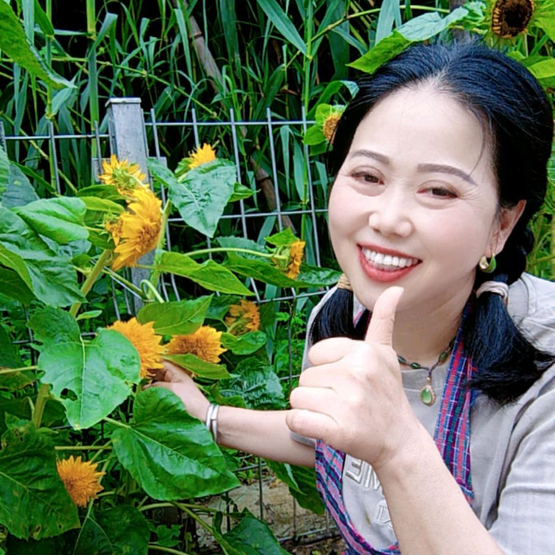 溪口村妹中午12点10分开