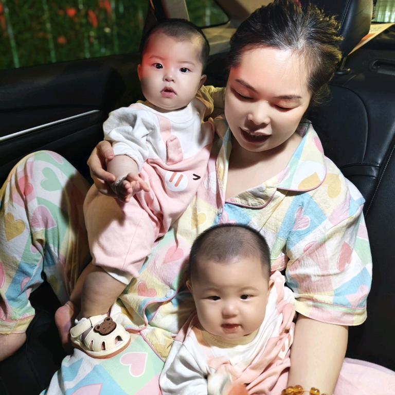 幸福很简单。简单就幸福。