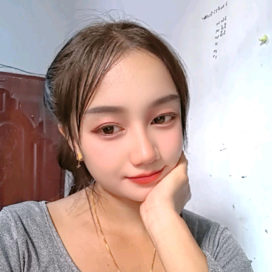 ມີນາ🇨🇳ສາວບໍ່ແກ້ວ