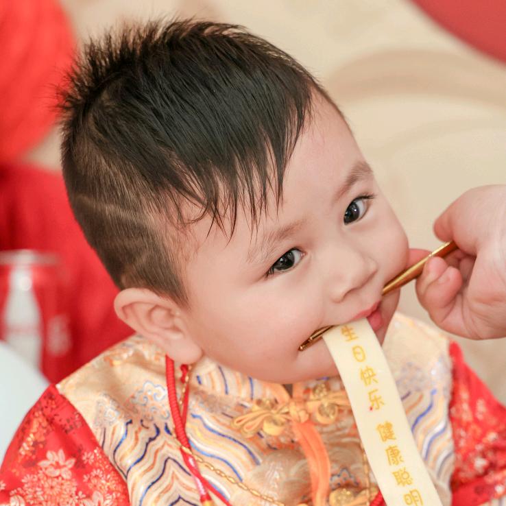 小亮亮的麻麻