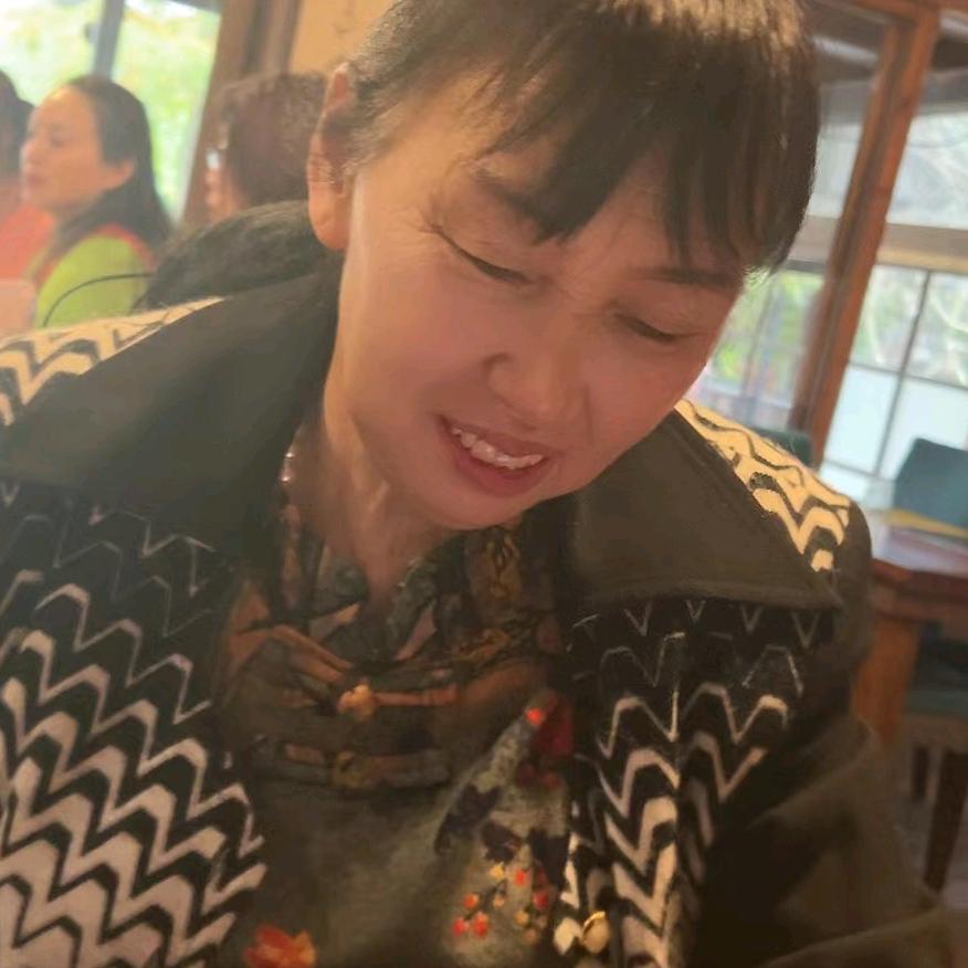 嗯ヽ(○^㉨^)ﾉ♪