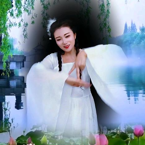 麦娜丽🍀