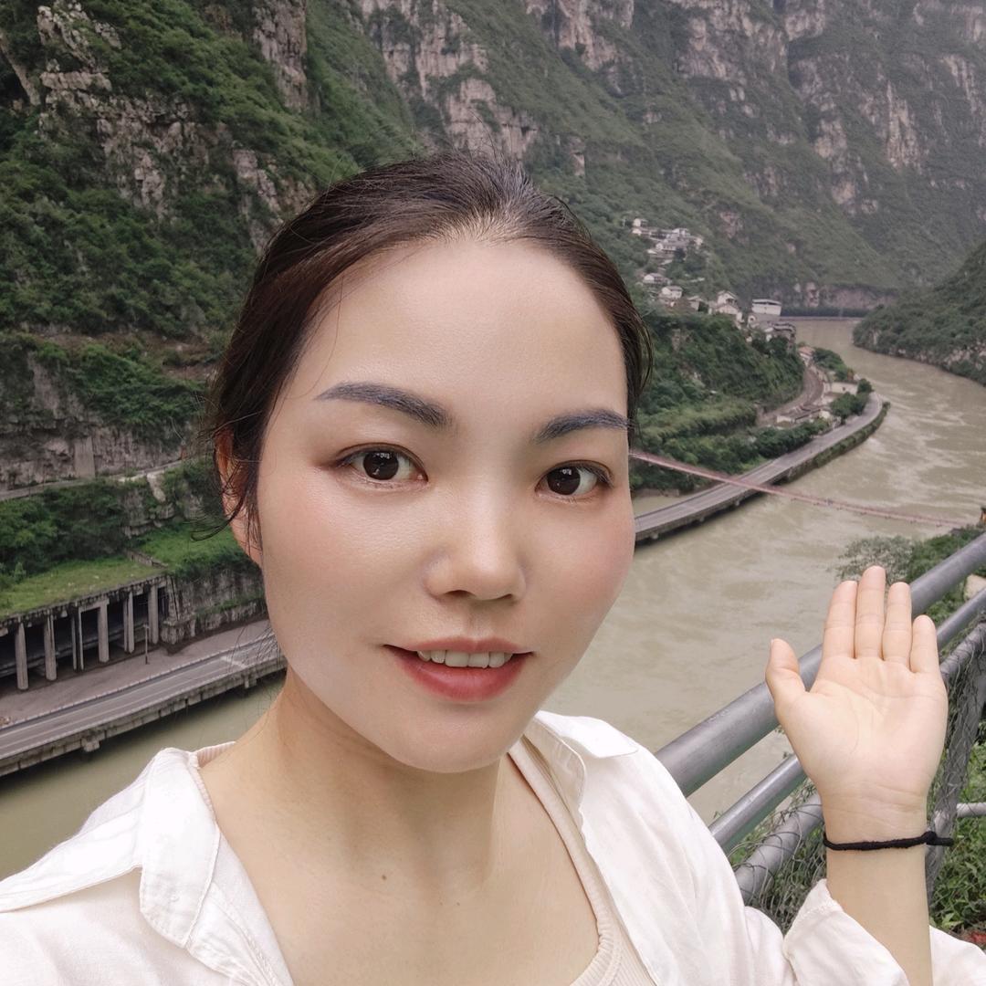 小玲爱旅行