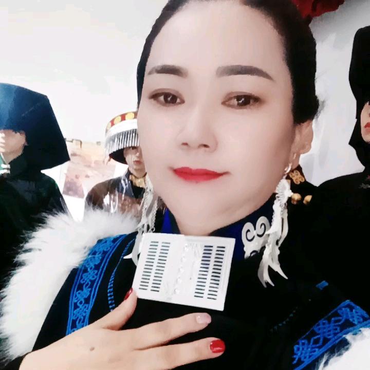摸色毛啊呷先苦后甜