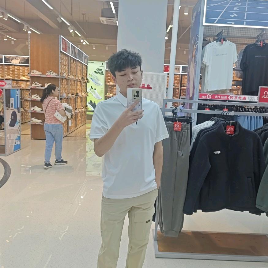 A家用代步车，小代