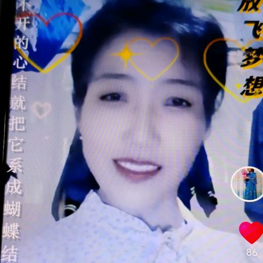 于花姐唱歌聊天主播！早上五点十分开播！