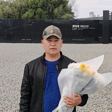 阿伟