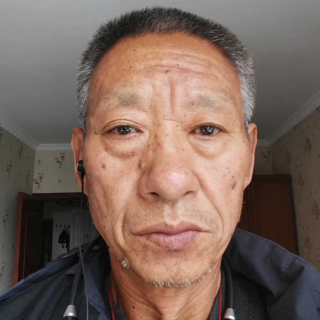 吴哥爰唱歌🎤晚六点半直播