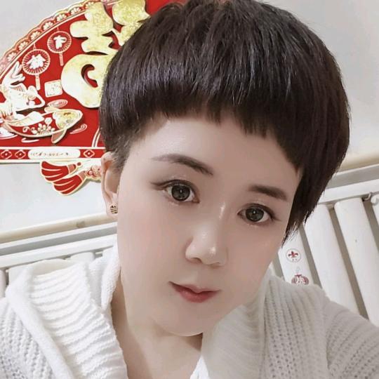 🎸 迎风舒展🐾 浅笑嫣然🎸