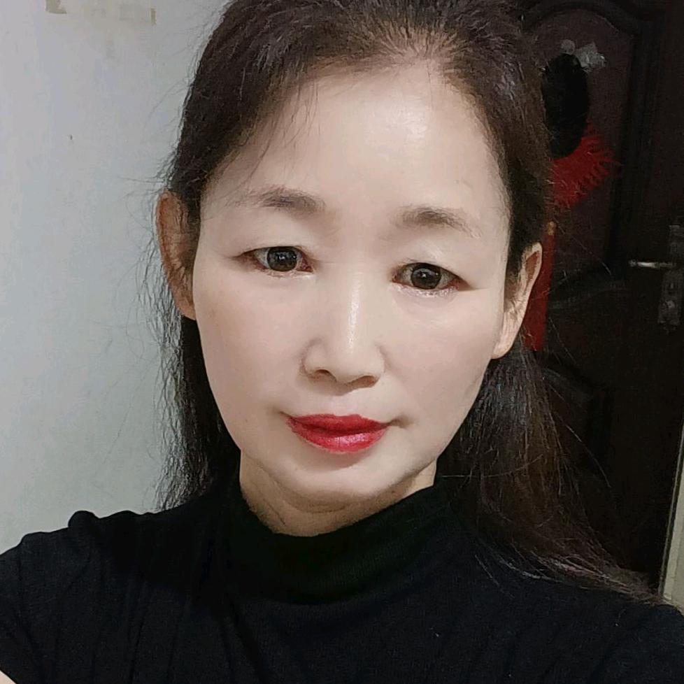 坷妈穿搭