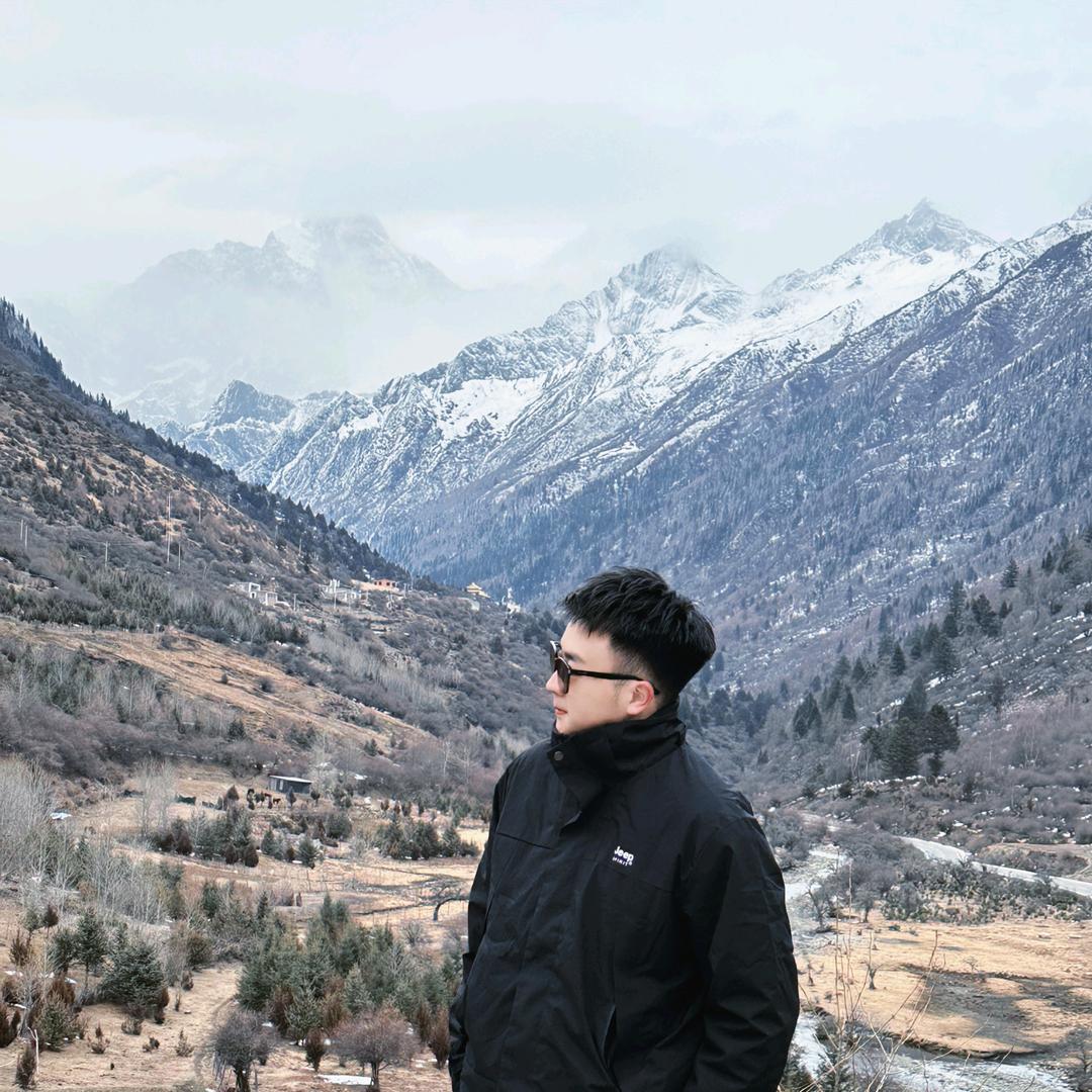 鸣鸣很忙重庆-阿恩