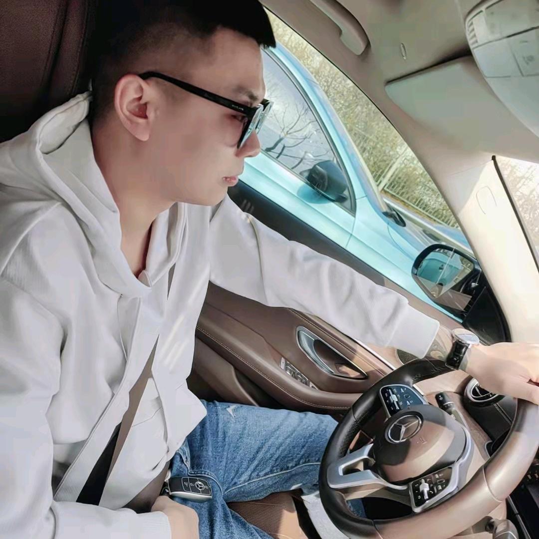 袁 先 生 💢