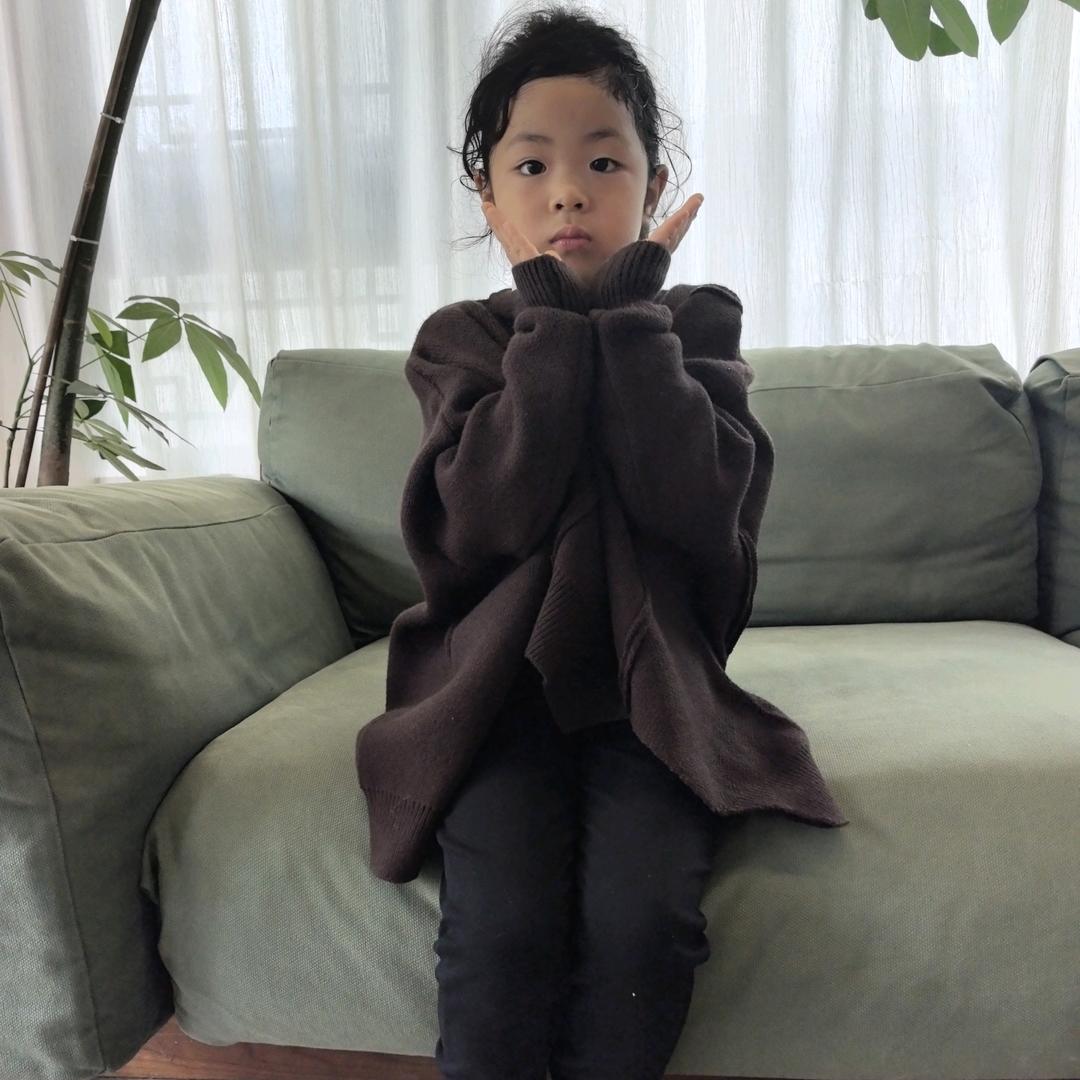 湖州研溪服饰有限公司