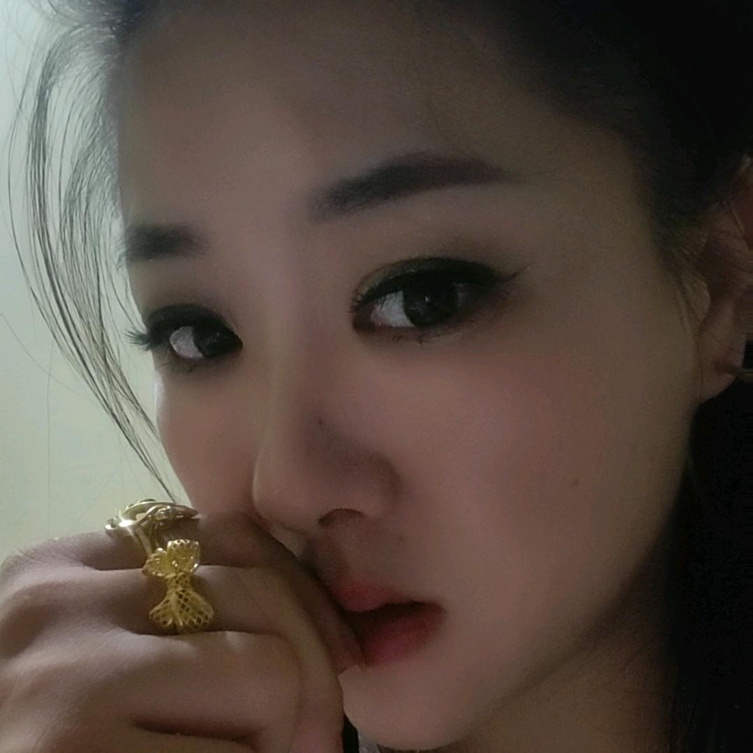 冰山美人