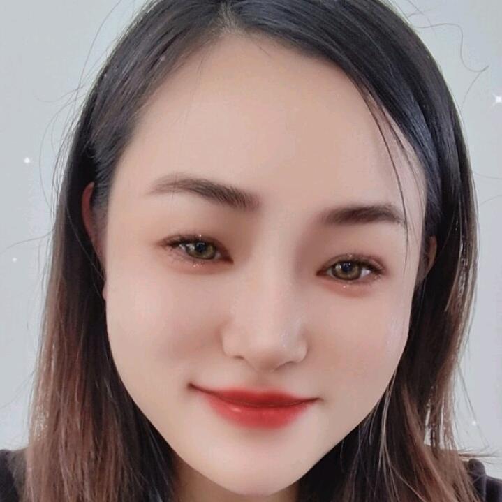 施伊小姐姐