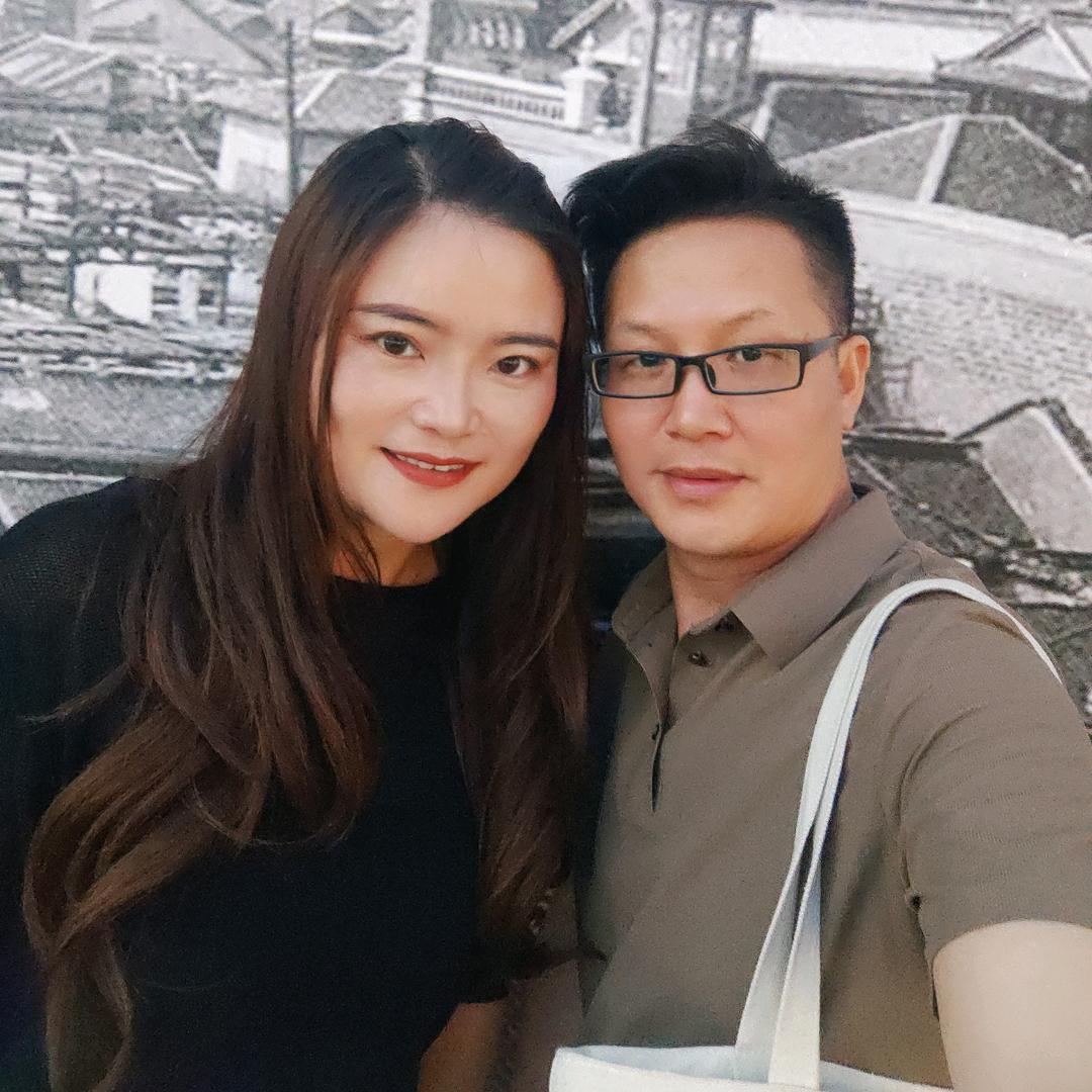 叫我小白哥