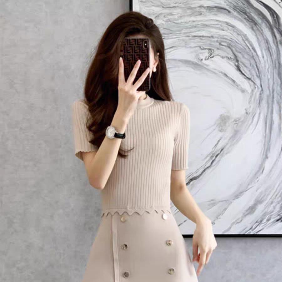 娜筱莜服饰