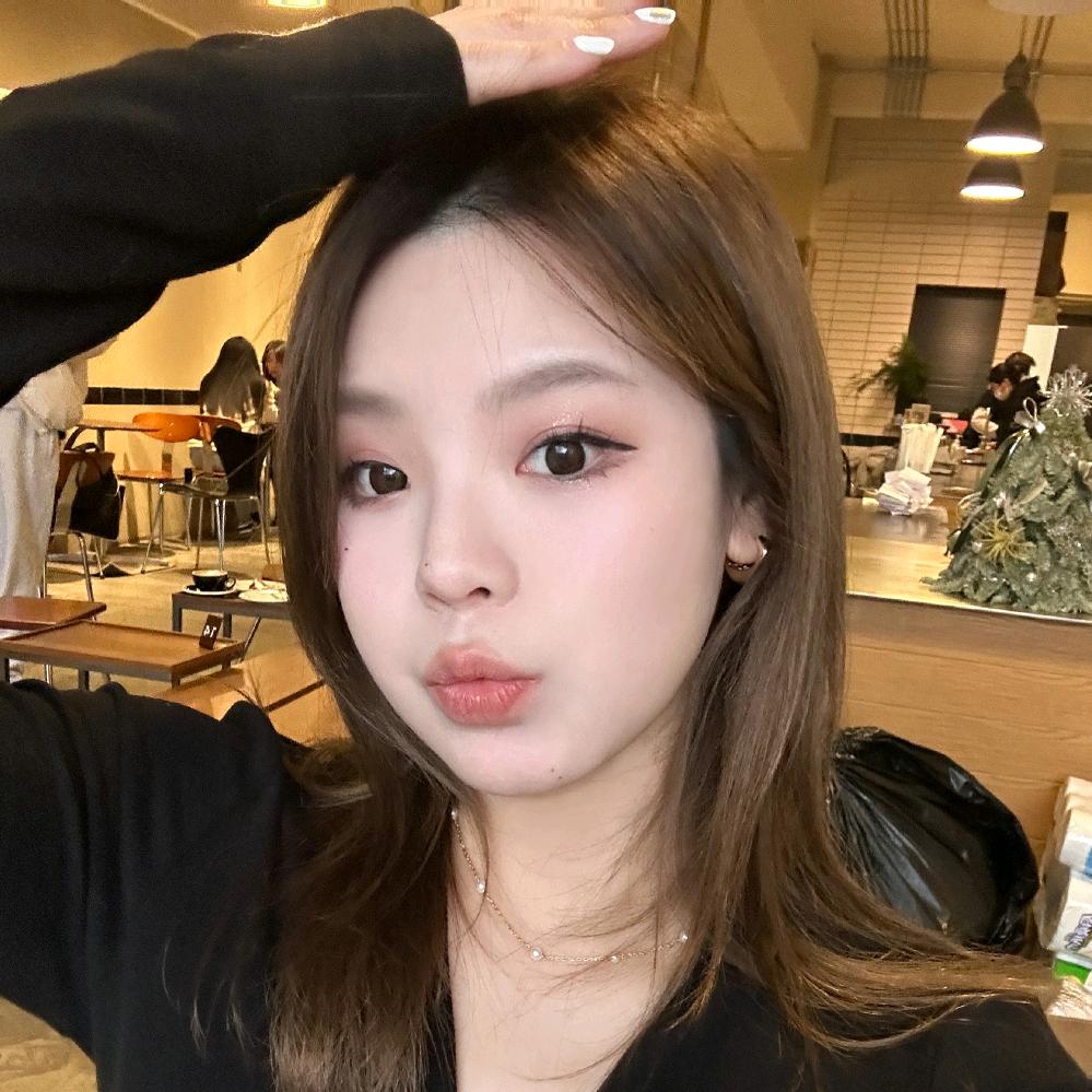 ❣️梧桐树下苹果肌💹9️⃣🈷️