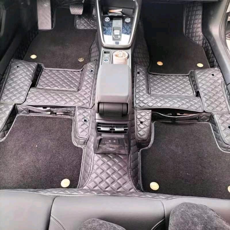 英英汽车脚垫加工厂