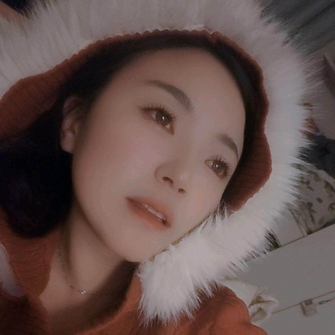 锁伊冉＃￥