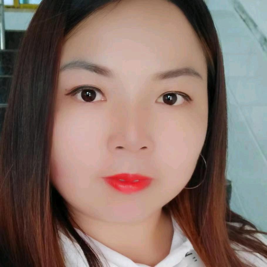 花灯小姐姐