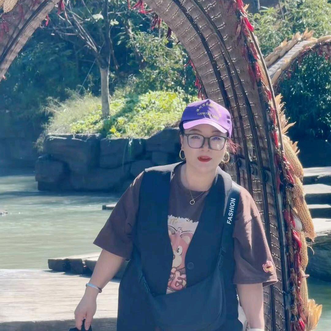 简单幸福一个单亲妈妈👩🏻！就是我月姐