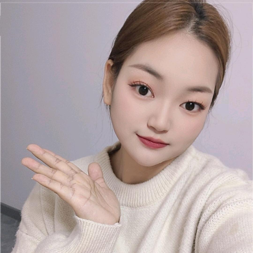 安安😘😘