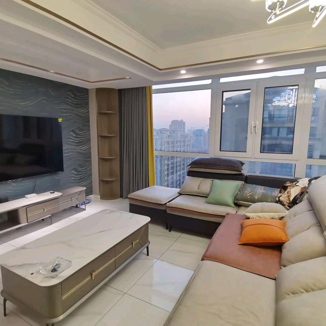 新房，二手房，租房，专业为客户服务！