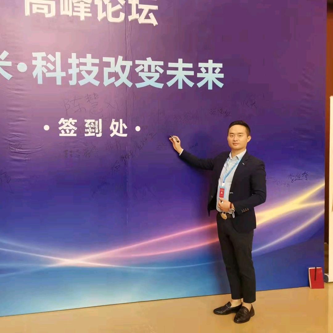 医者仁心—黄伟峰