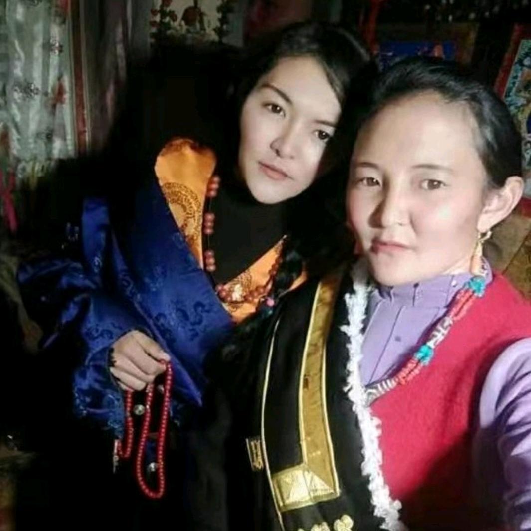 འབྲུག་སྒྲོལ་མ་།