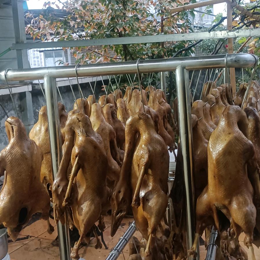 重庆荣昌区小杨卤鹅批发零售