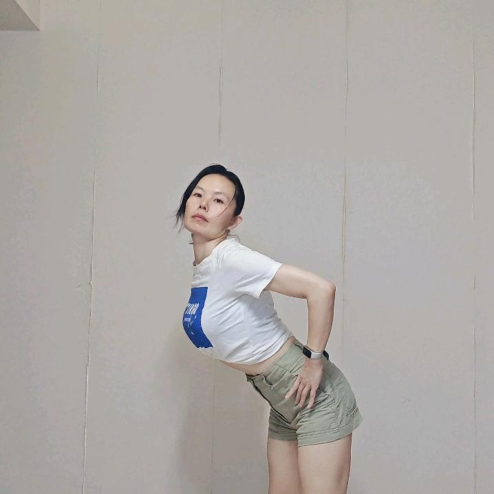 爱跳舞的霜子@抖音