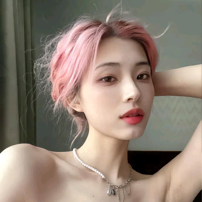 钟情于Feng