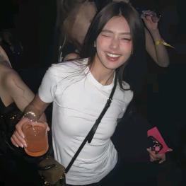蕾Leiiiie