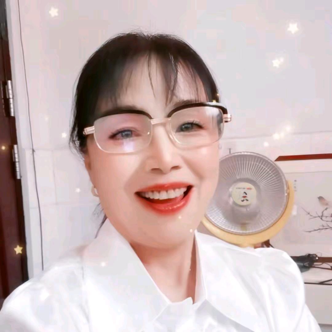 香水百合（晚上7:18开播）