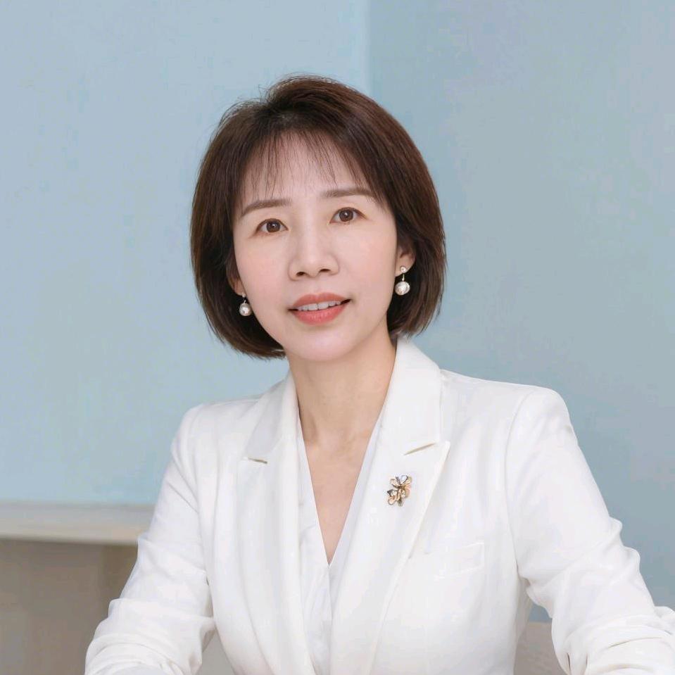 头部抗衰总教练钟老师