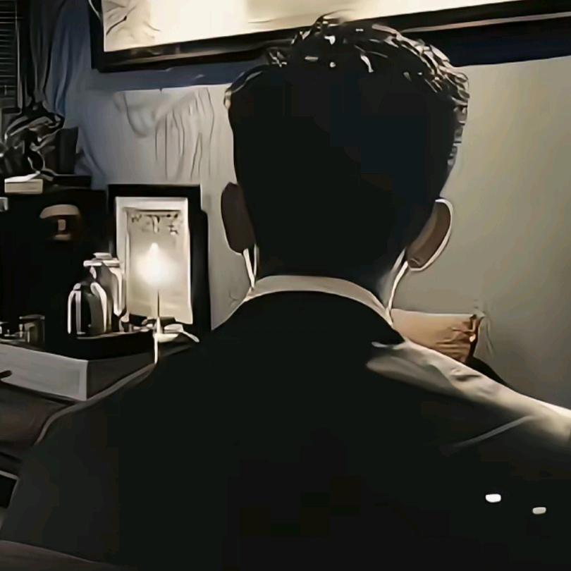 傅_尔摩斯✔