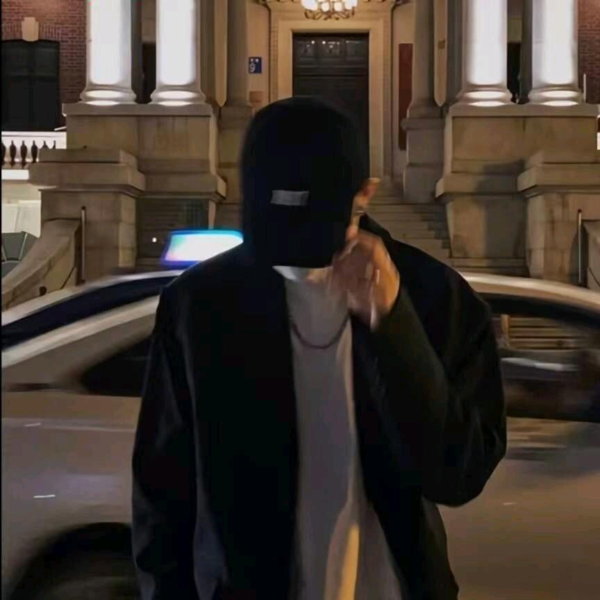 R丶