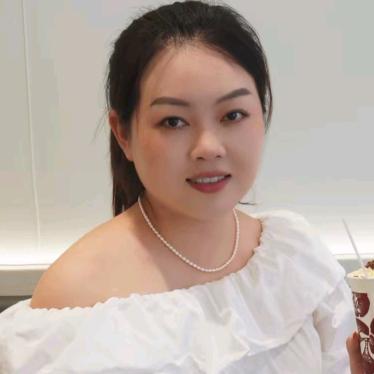 超凡.