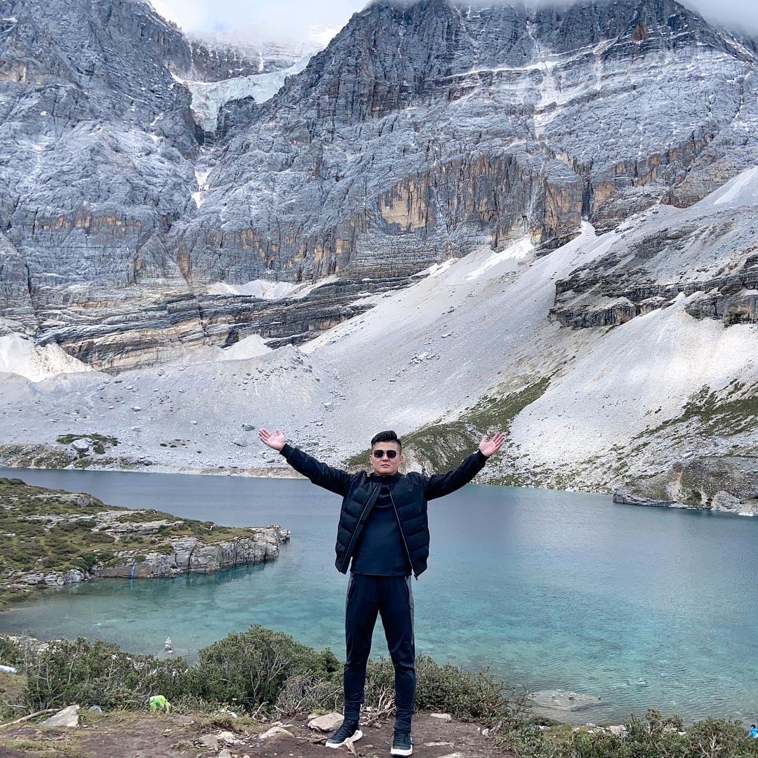 迈和高端定制 | 丽港店