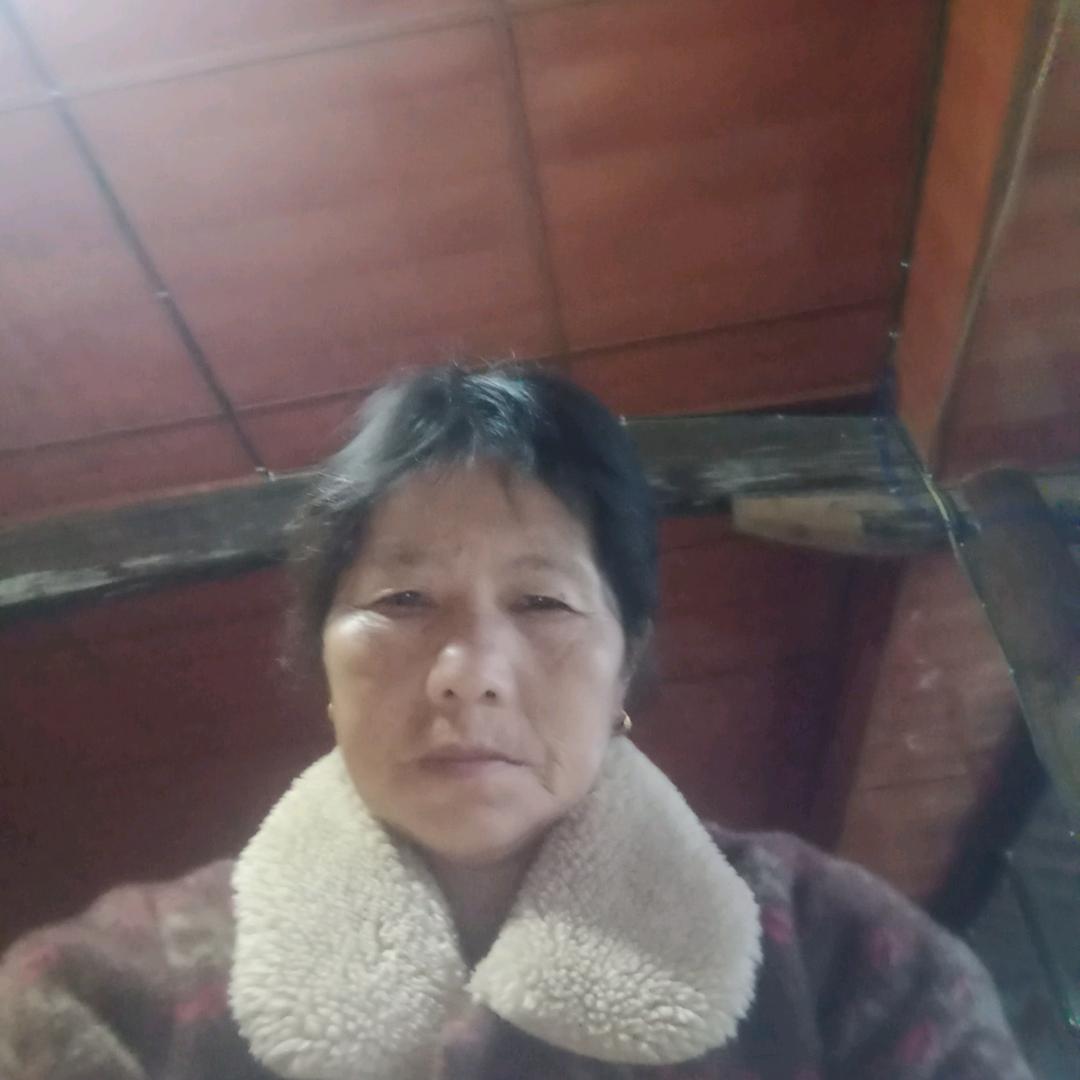 张姐:红白喜事一条龙服务